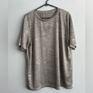 Women’s Gray/Silver Tee